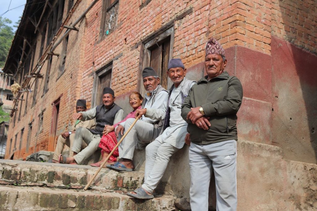 मकवानपुरको थाहा नगरपालिकामा रहेको कुन्छाल गाउँ । तस्बिर अनिल पराजुली ।